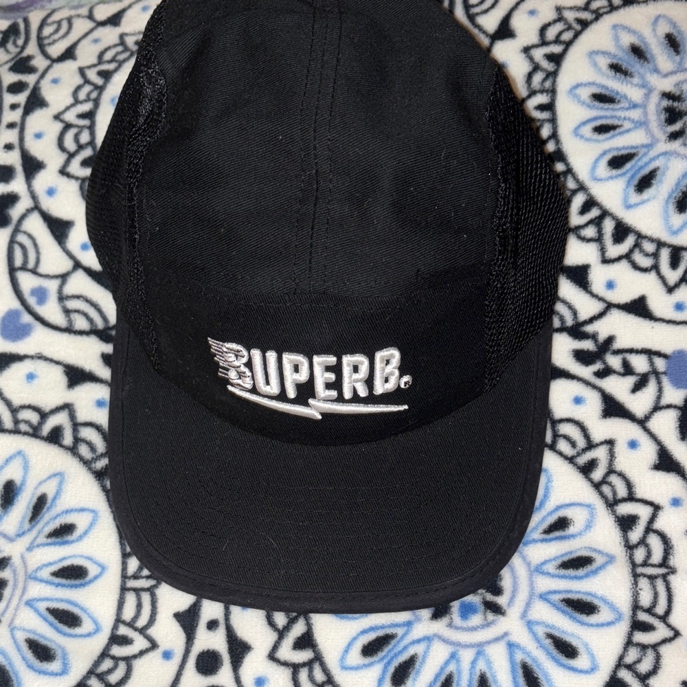 Superb 5 panel hat
